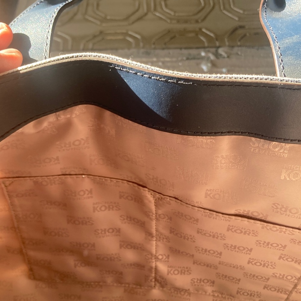 Micheal Kors - Picture 11 of 17